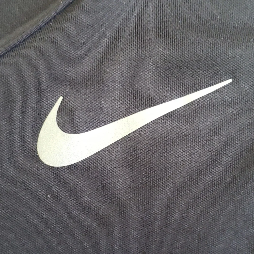 NIke Dri - Fit black tank top - Picture 2 of 13
